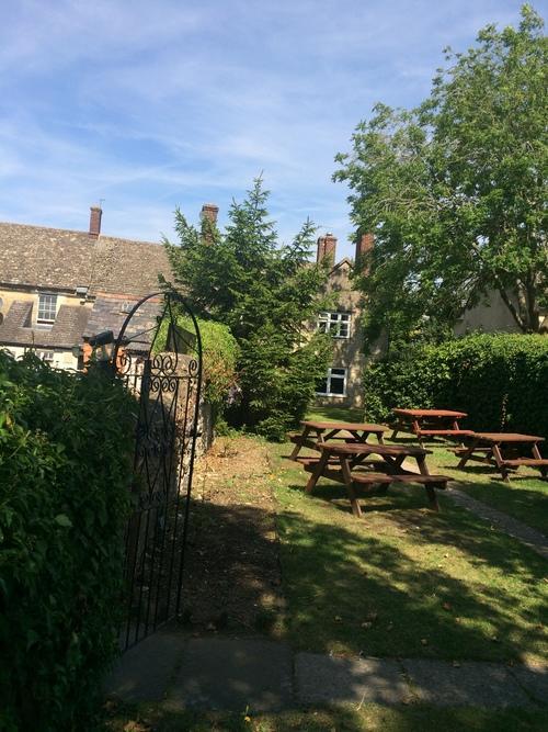 The Swan Hotel Eynsham ภายนอก รูปภาพ